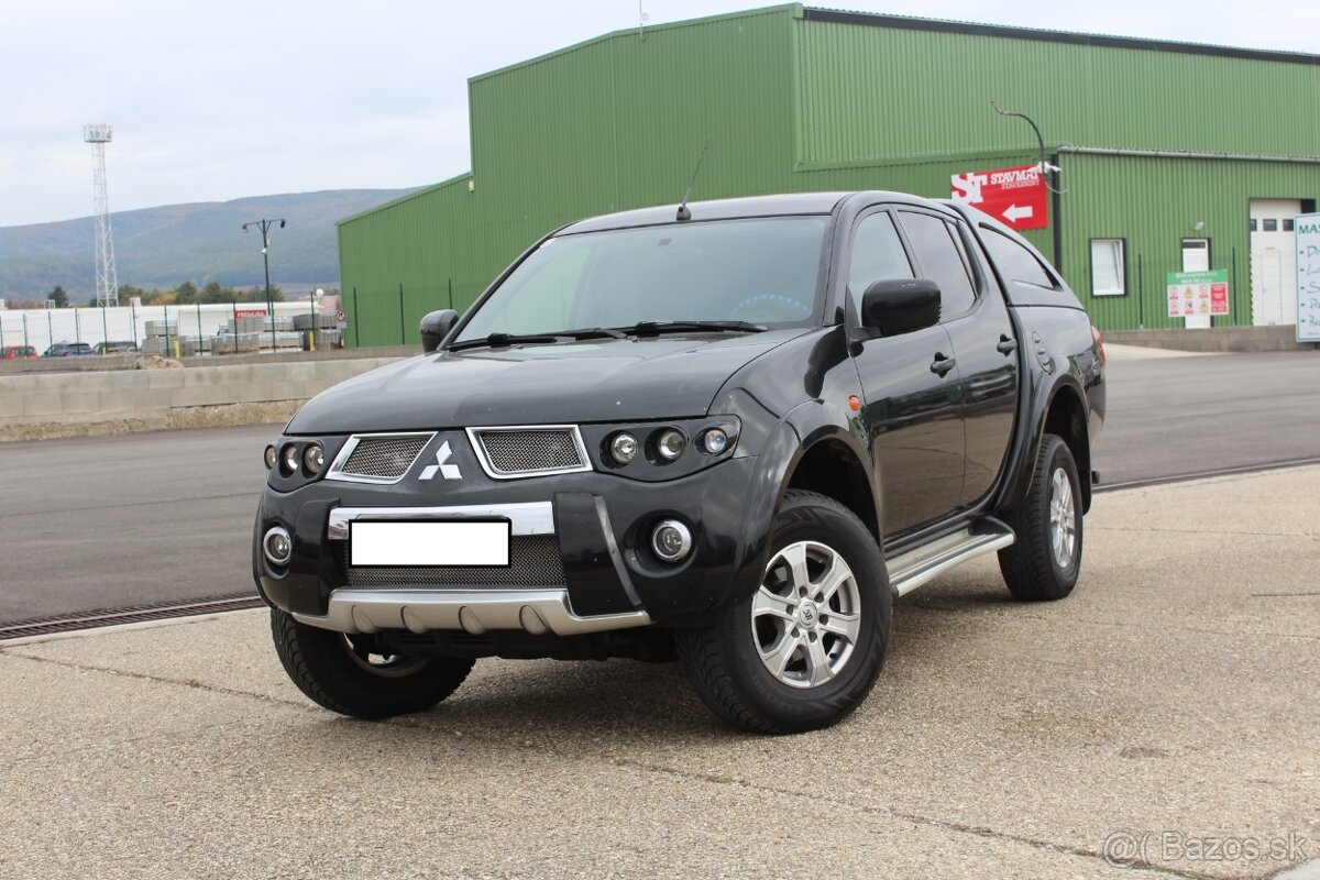 Mitsubishi L200 2.5 DI-D Double Cab Intense
