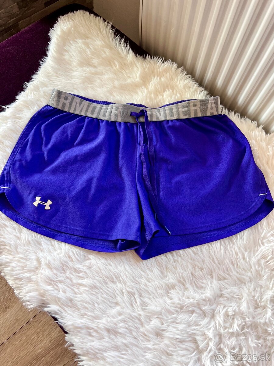 Under armour šortky 7