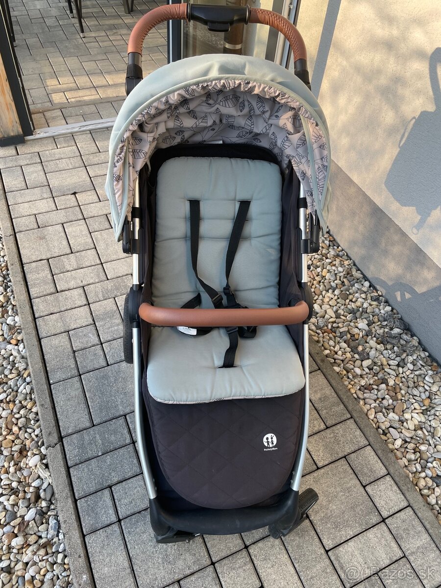 Športový kočík Petite&Mars Royal