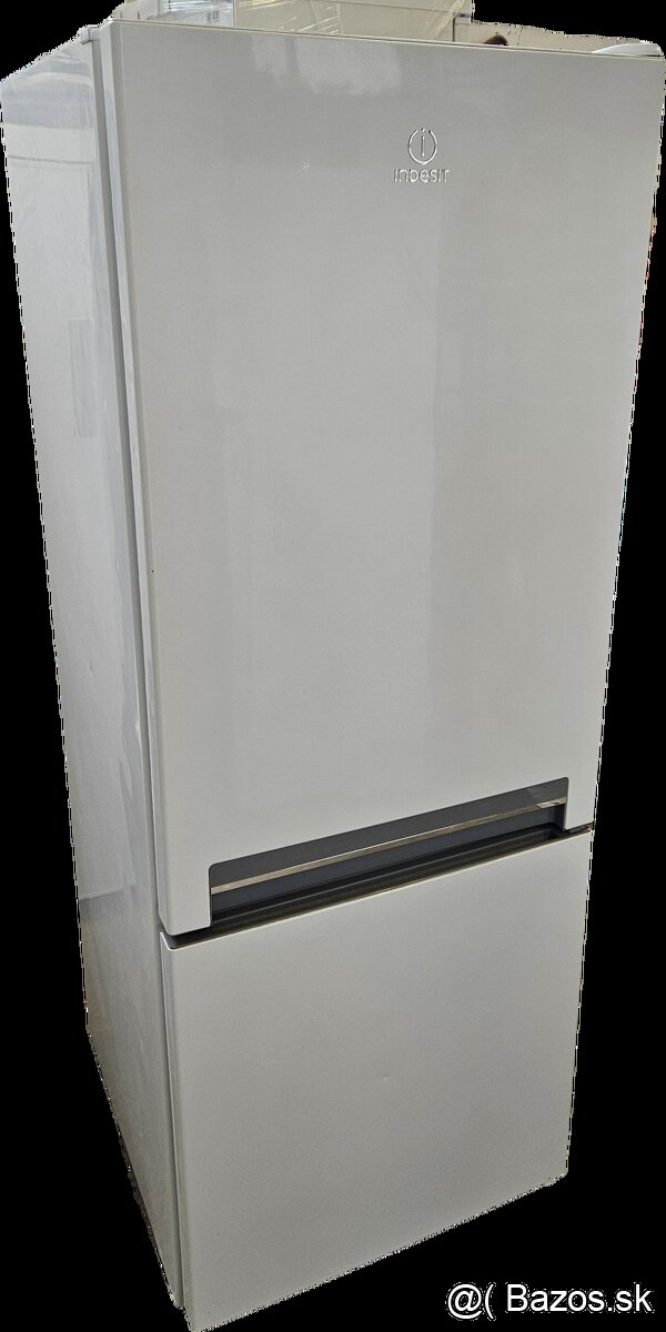 Indesit 159cm