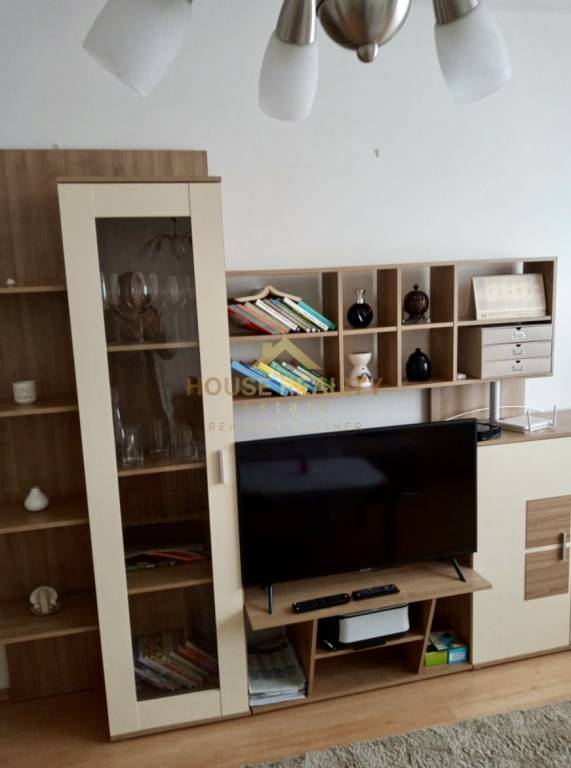 Prenájom 1 izbový byt, Cabanova ulica, Bratislava IV. Dúbrav