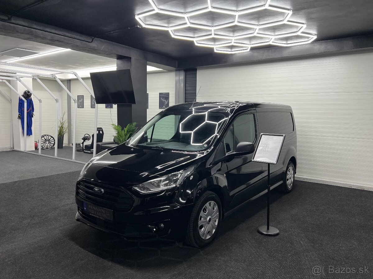 Ford Tourneo Custom L1 1.5tdci 88kw 8st A/T 1.majiteľ