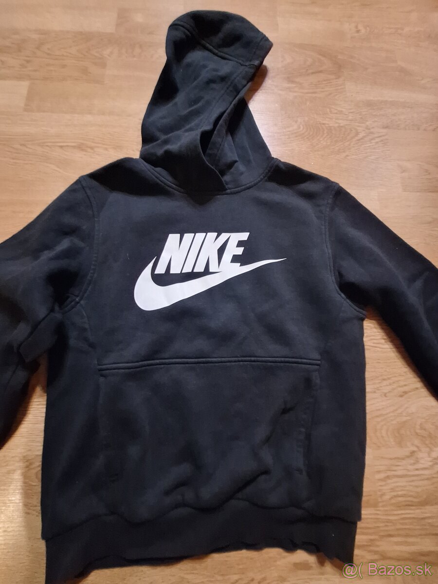 Značkové mikiny