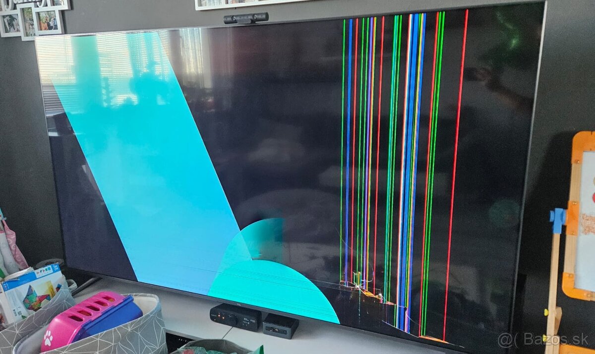 85" QLED TCL 85C645 poškodená obrazovka