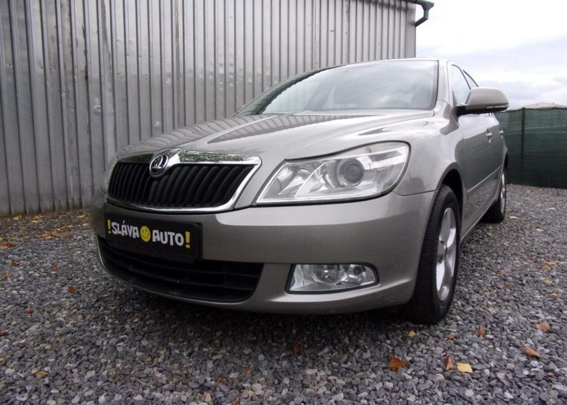 Škoda Octavia 1.4i 59kW 146 000KM TAŽNÉ ZAŘ benzín manuál