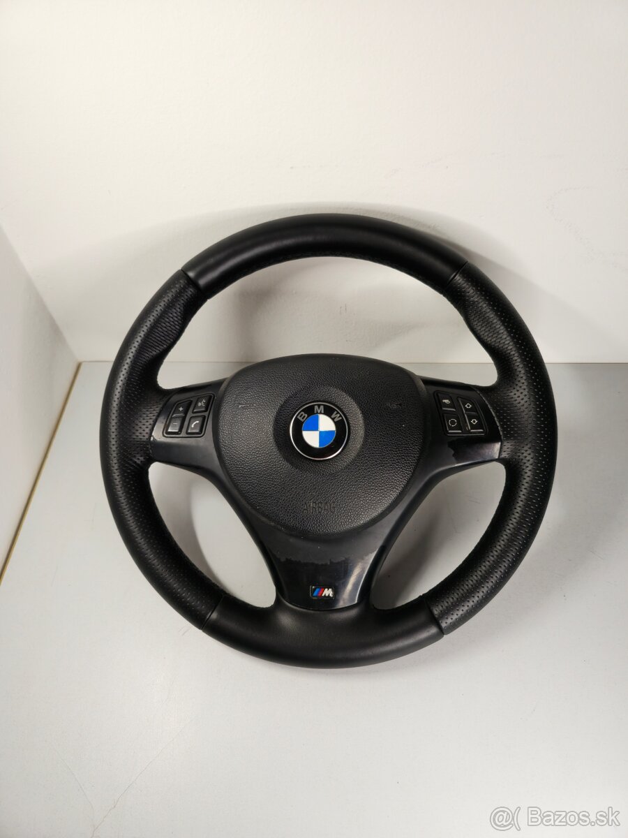 M-packet M-tech BMW volant E87 E90 E91 E92 E93