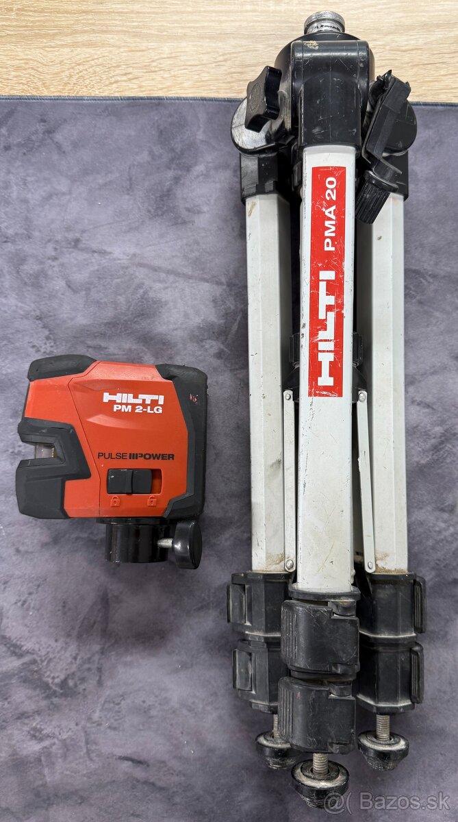 Zelený líniový laser Hilti PM 2-LG + statív PMA 20