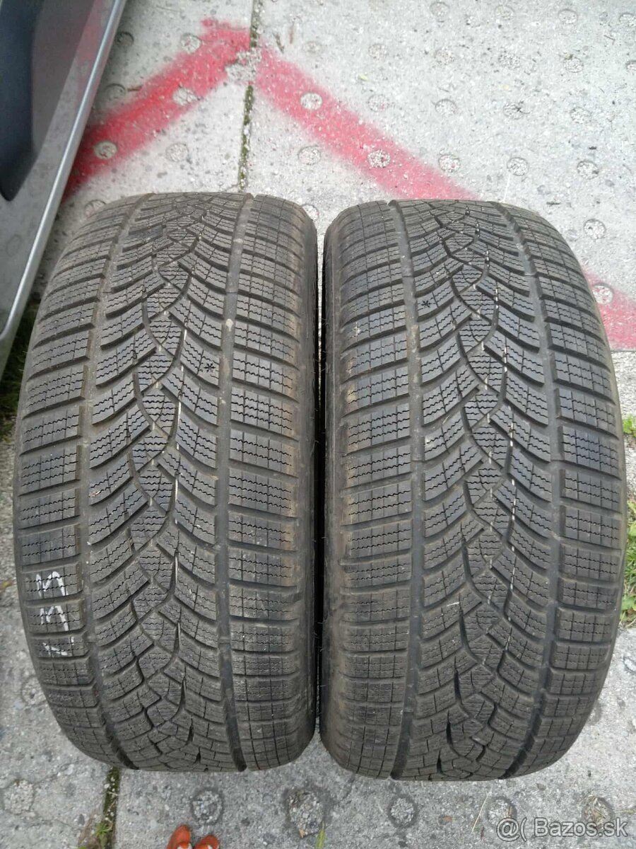 245/40 R 19 zimné 2 ks.