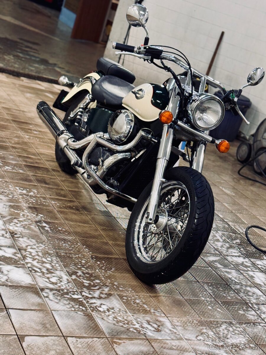 HONDA SHADOW 750