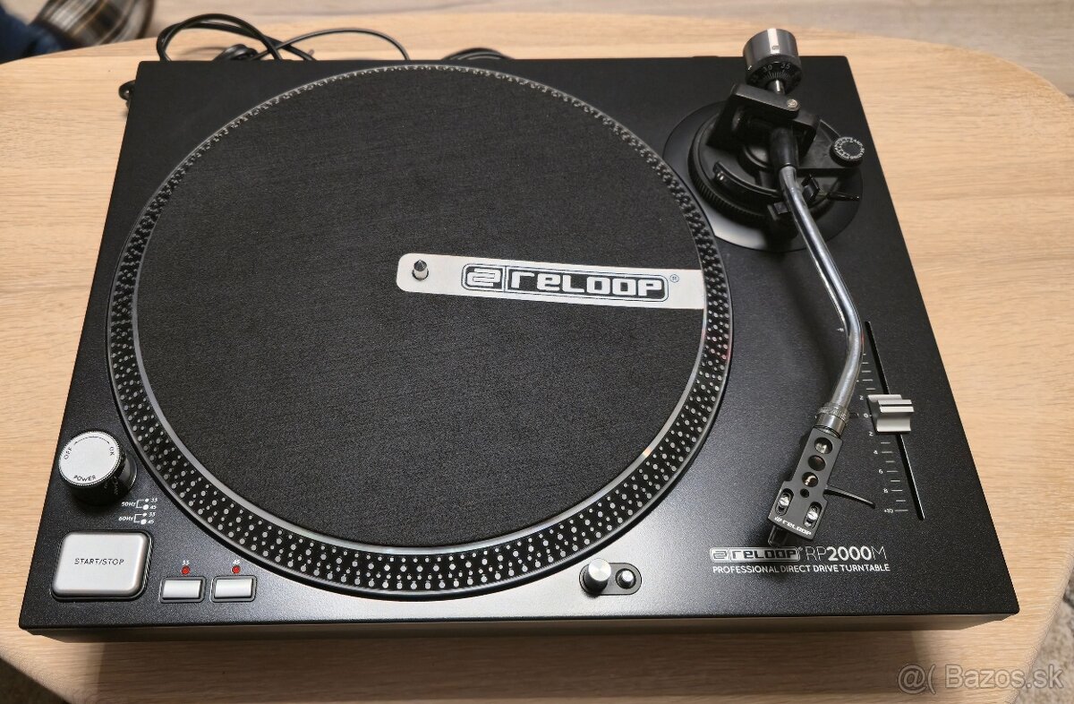 gramofón Reloop RP2000M