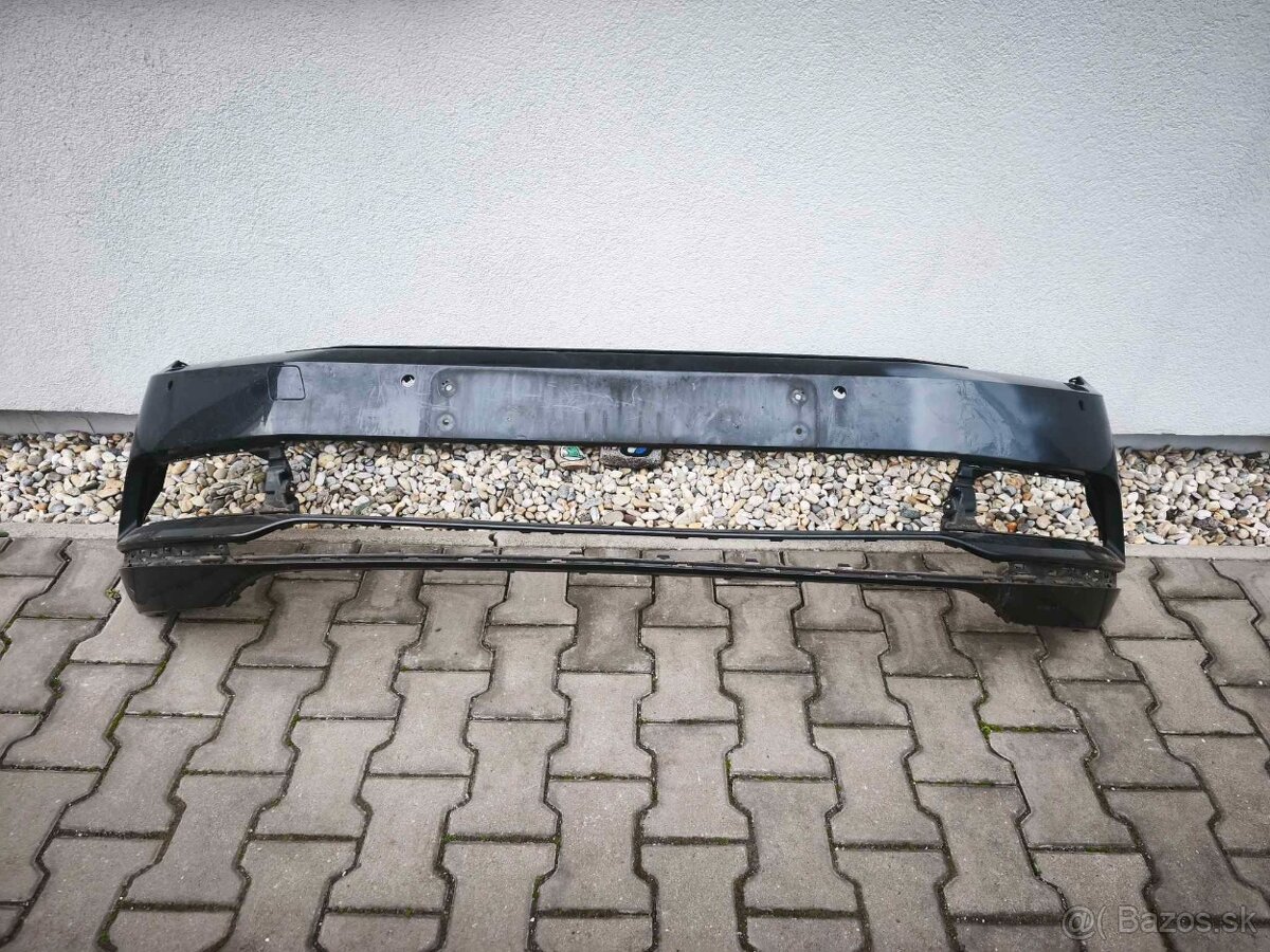 Nárazník Passat B8
