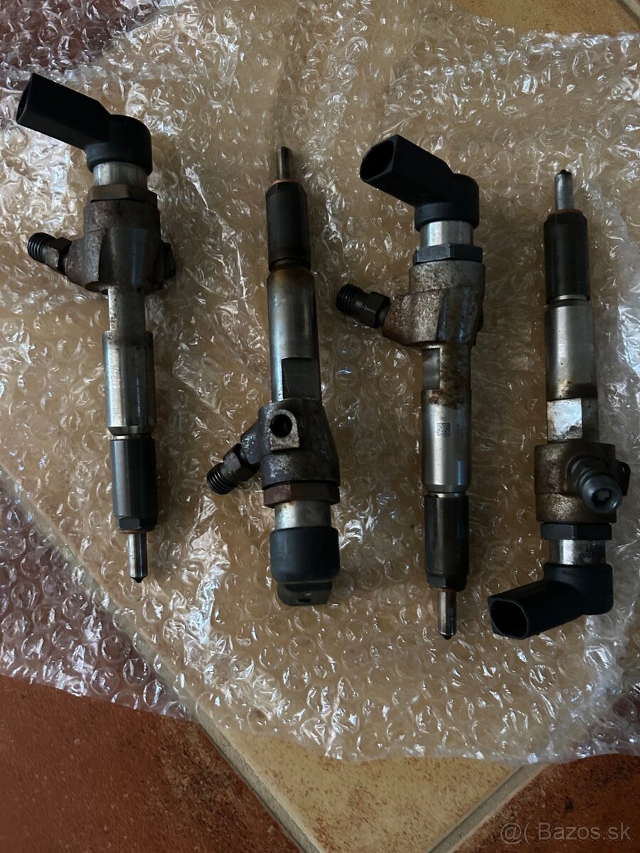 Predám vstrekovače FORD 1,8TDCI 4M5Q-9F593-AD, A2C59511610