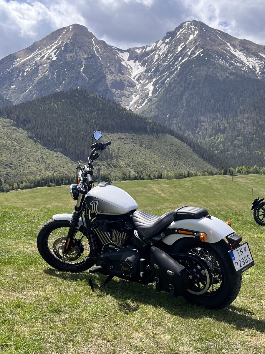 REZERVOVANÉ Harley - Davidson Street Bob 114
