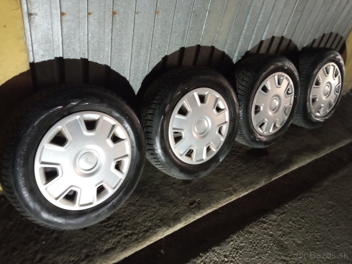 Predám zimnú sadu pneumatík 195/65 R15 rozteč 5x108 ford