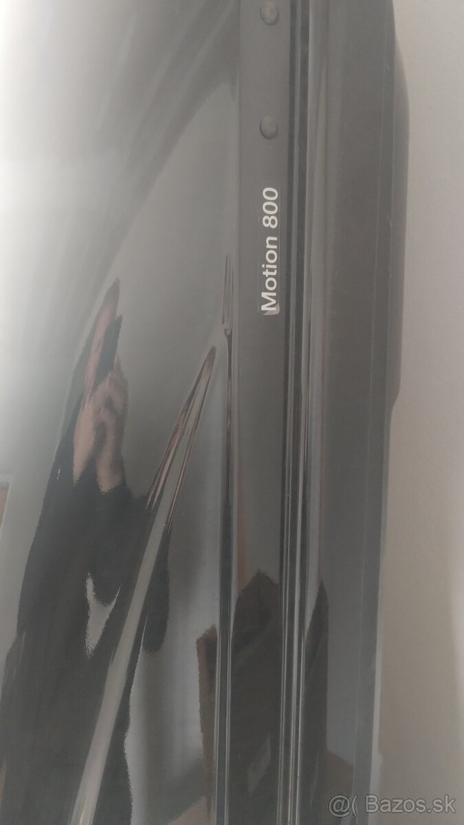 Thule motion 800