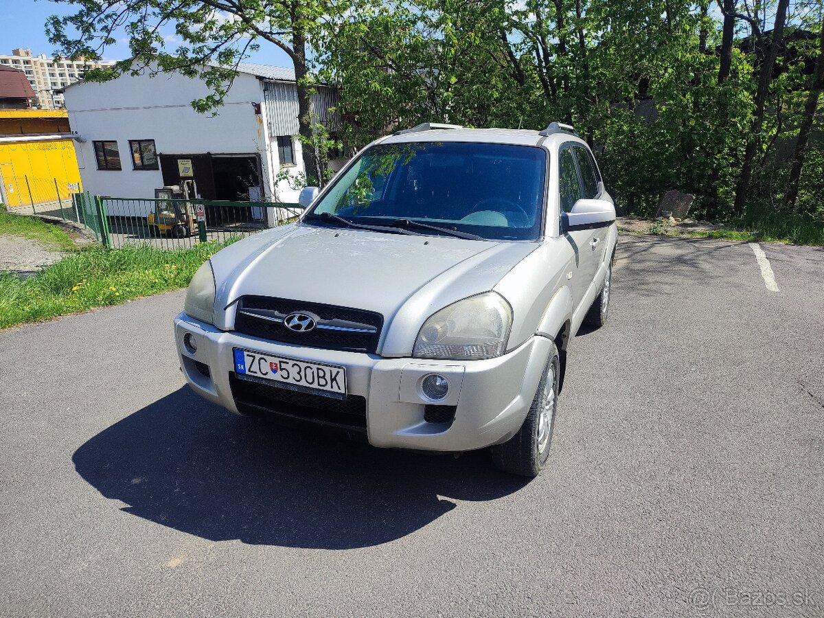 Hyundai tuscon 2.0CRDI 103kw 4x4