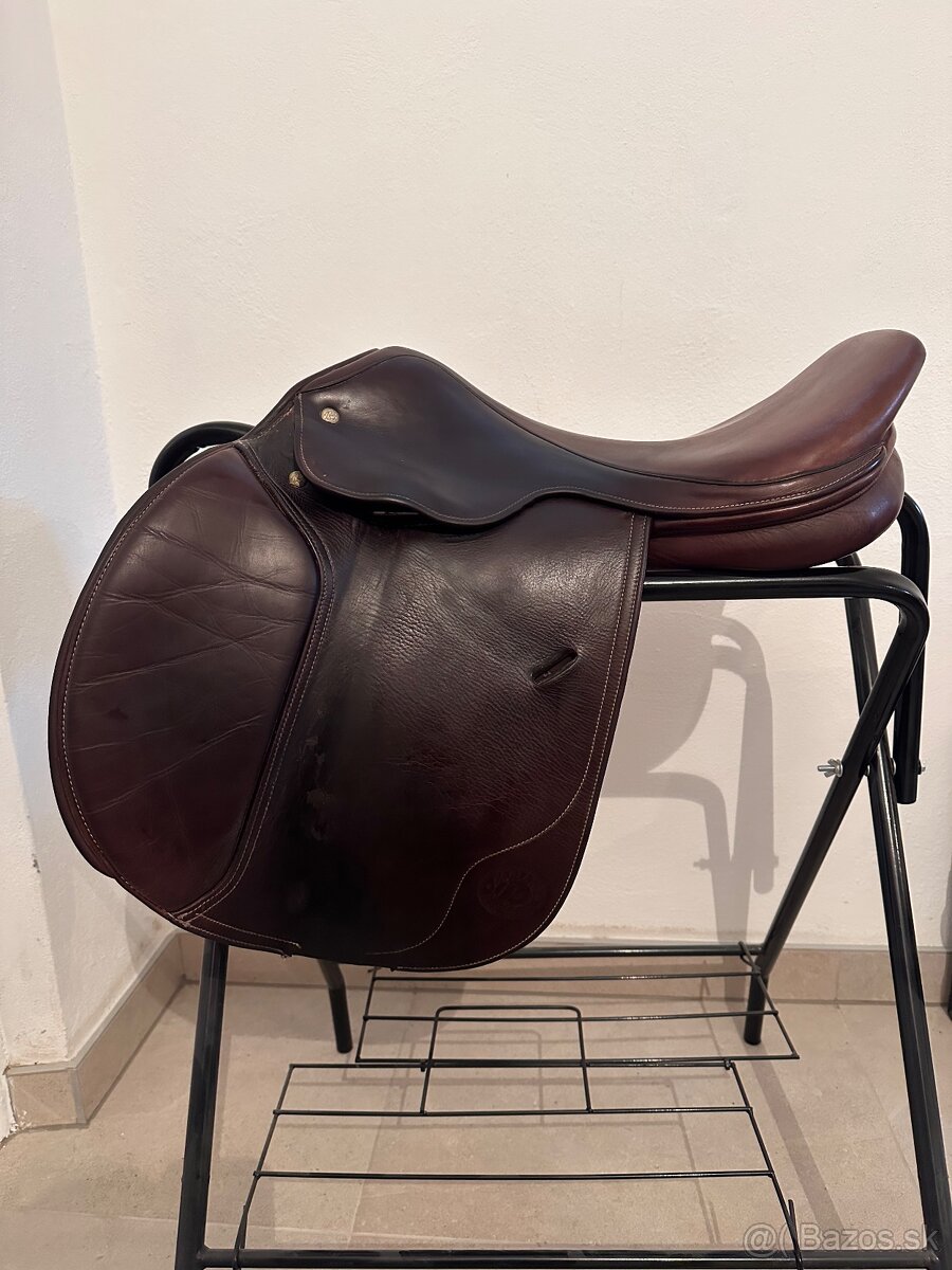 Pariani skokove sedlo
