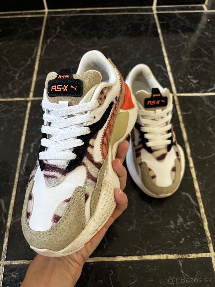 Puma tenisky