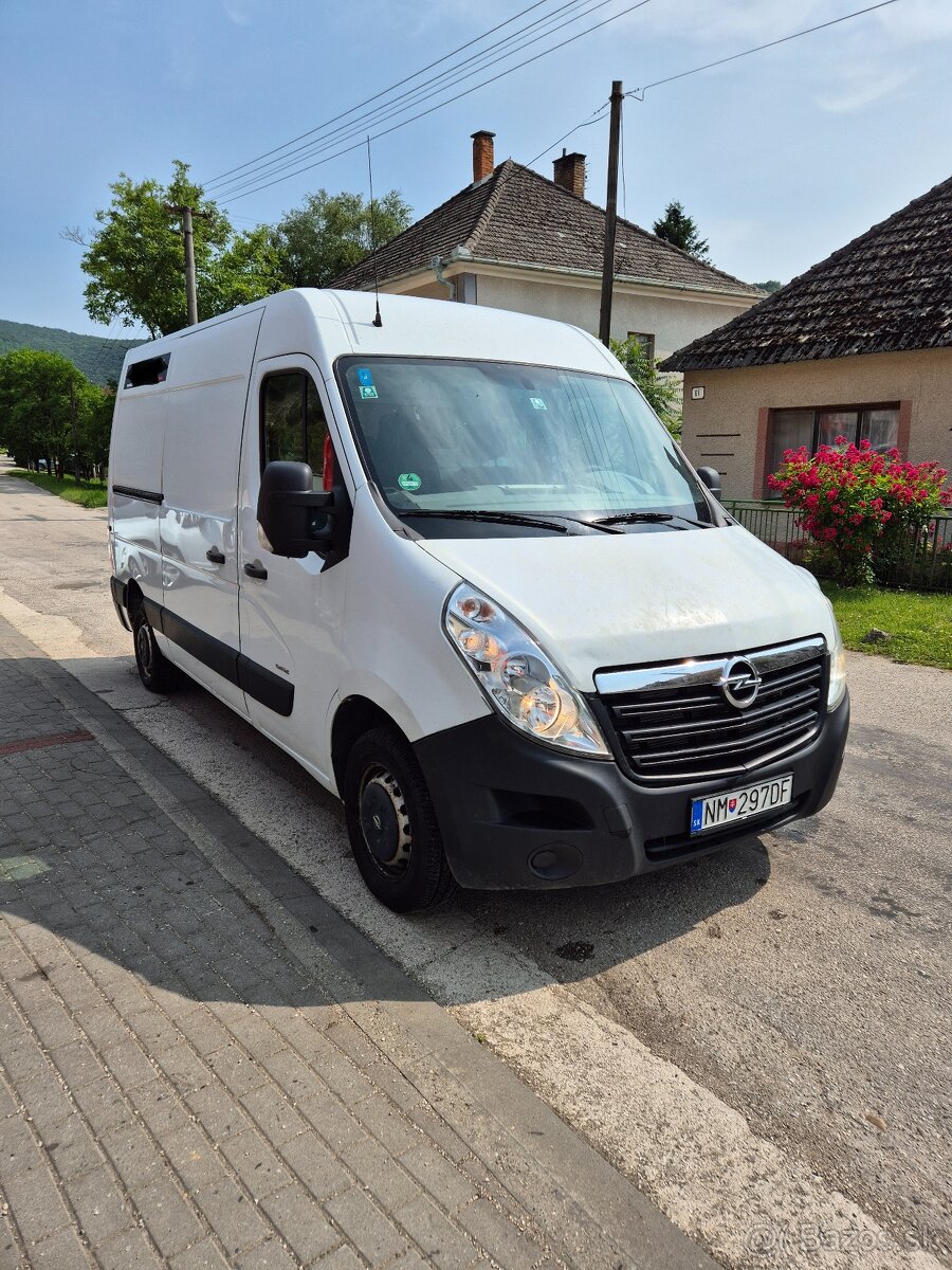 Opel Movano