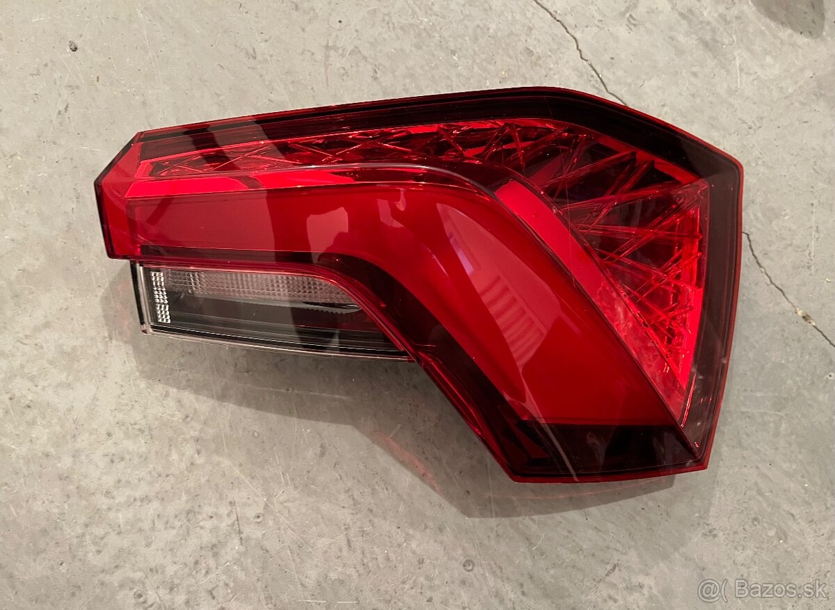 Svetlo Skoda Scala/Kamiq prave zadne