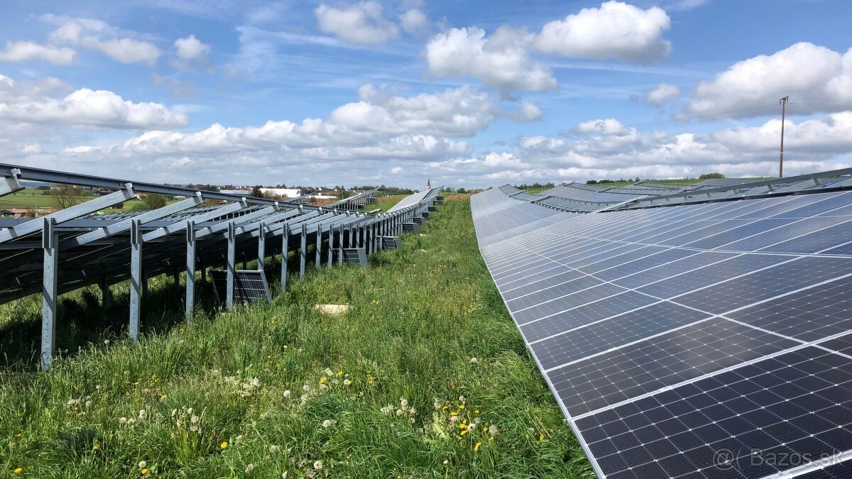 MONTÉR FOTOVOLTIKA SOLARPARK - NEMECKO