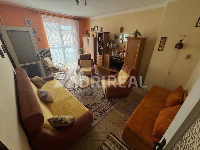 PREDAJ: 1i byt s balkónom; 44 m2; Centrum - SP. NOVÁ VES; 83