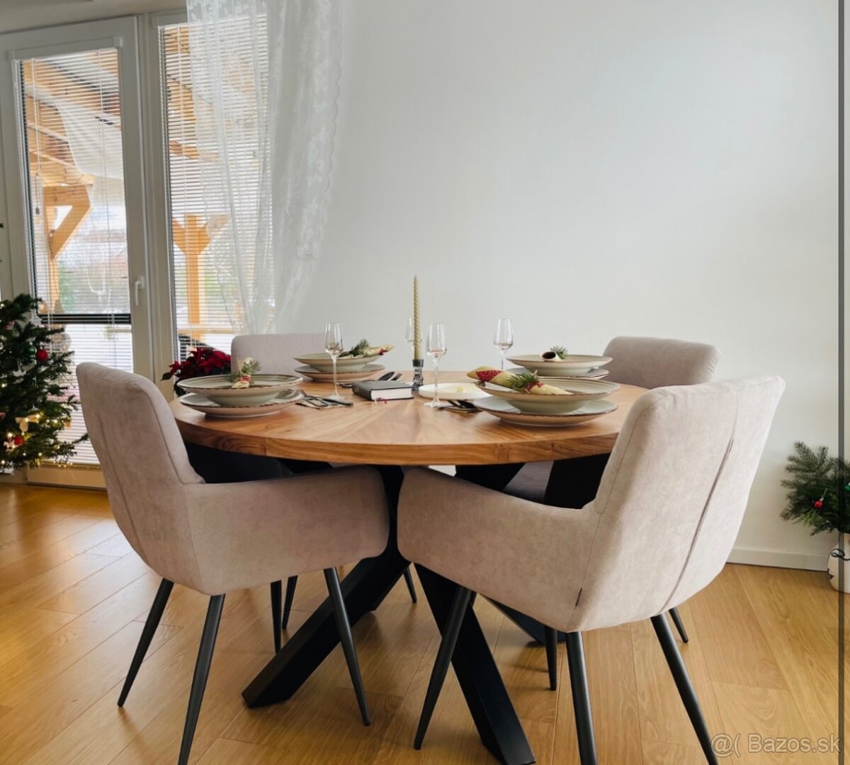 Masívny stôl 130cm z XXX lutz