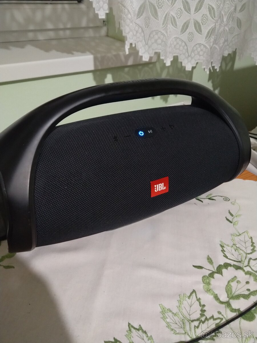 JBL Boombox