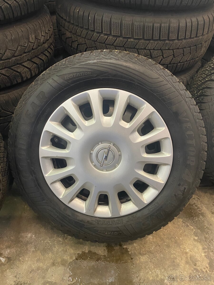 4x100 R14 5,5J ET39 Opel Corsa D + 185/70 R14 GoodYear