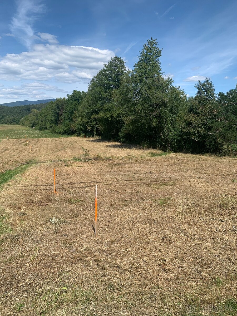 Stavebny pozemok na predaj