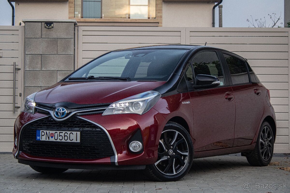 Toyota Yaris 1.5 Hybrid Style e-CTV 54kW