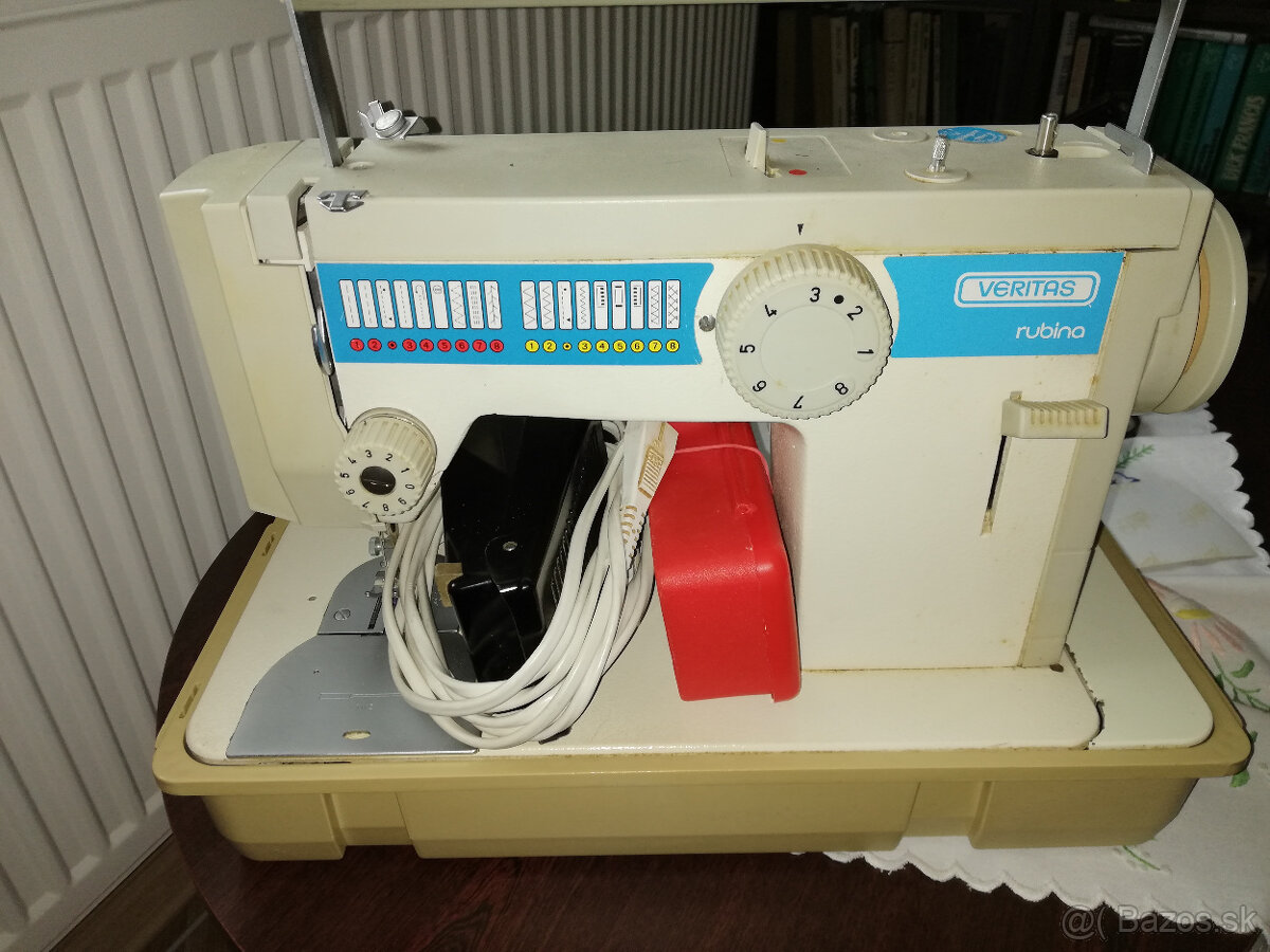 Predám šijací stroj VERITAS Rubina (Made in DDR)