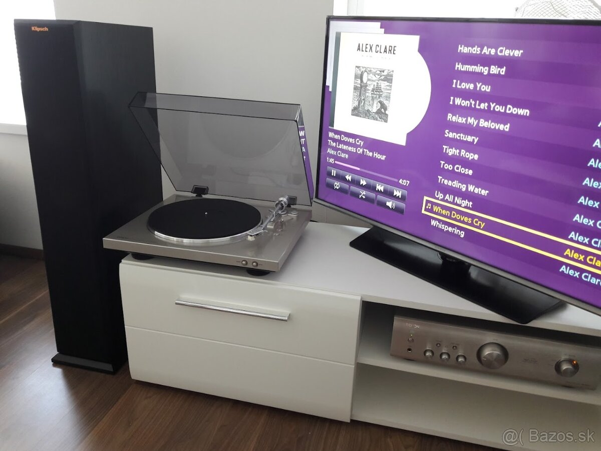 Zosilovac a Gramofon Denon