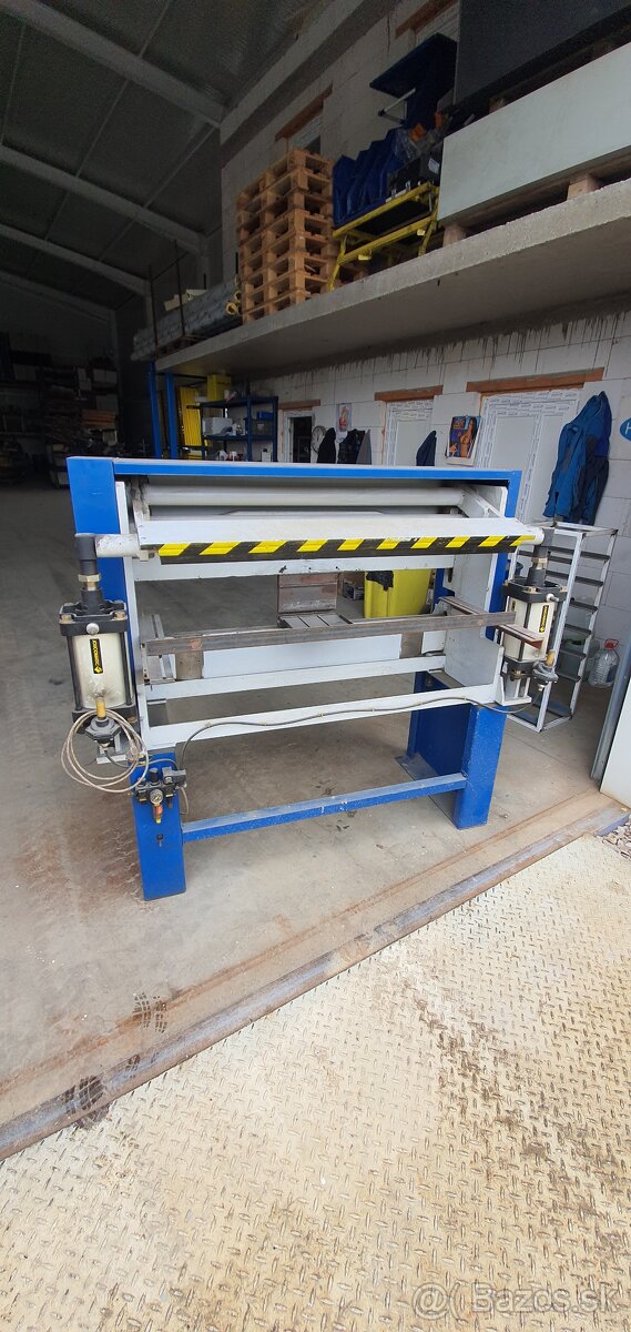 Ohranovaci lis POL10