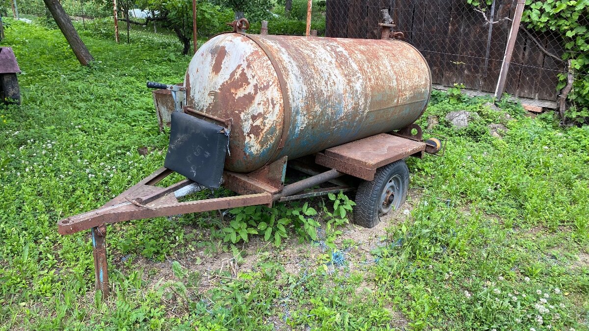 Nadoba 1000l