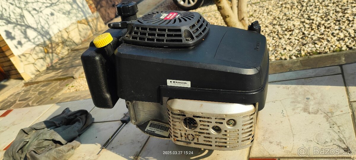 KawasakiFV180 V.na kultivátor.kosačka