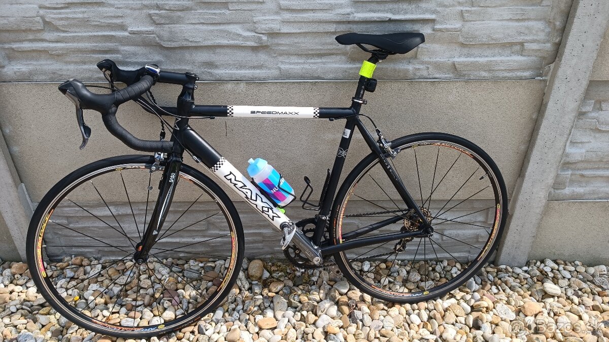 Predám cestný bicykel