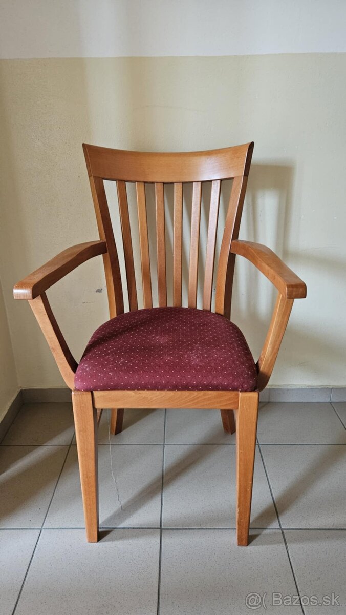 Jedálenské stoličky 4ks