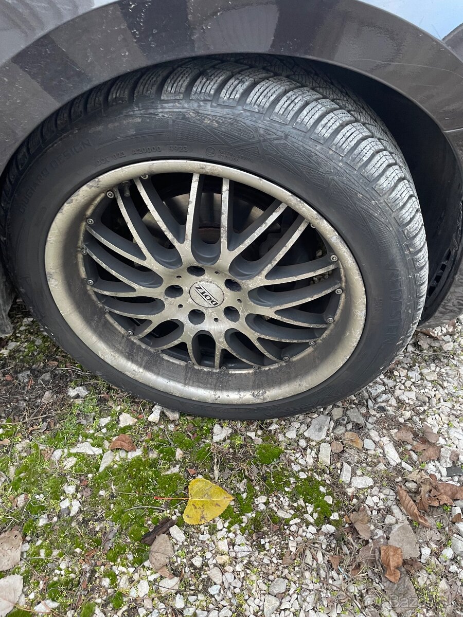 245/45 R19 90% DOT4923