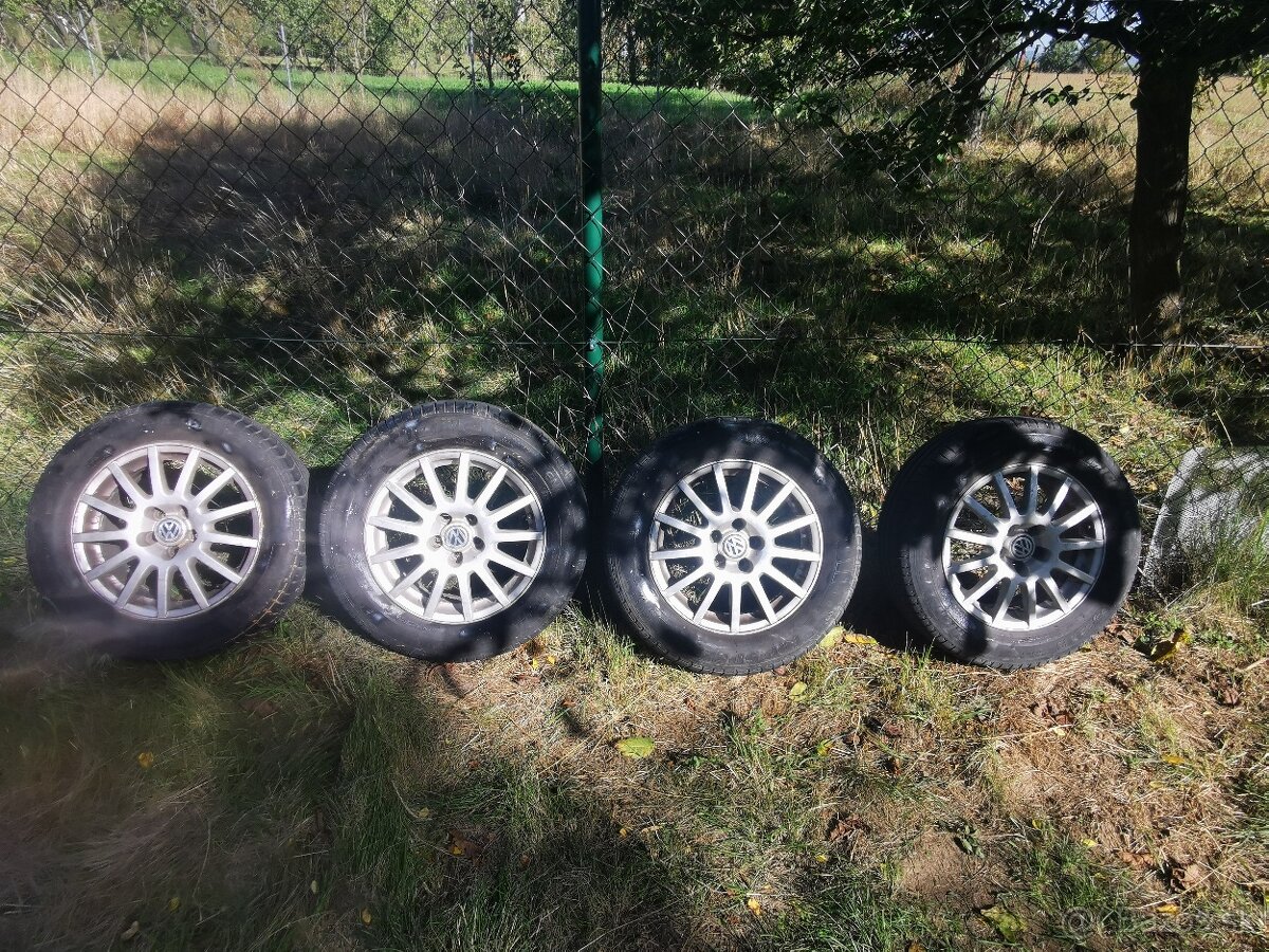Predám elektrony Volkswagen 15"