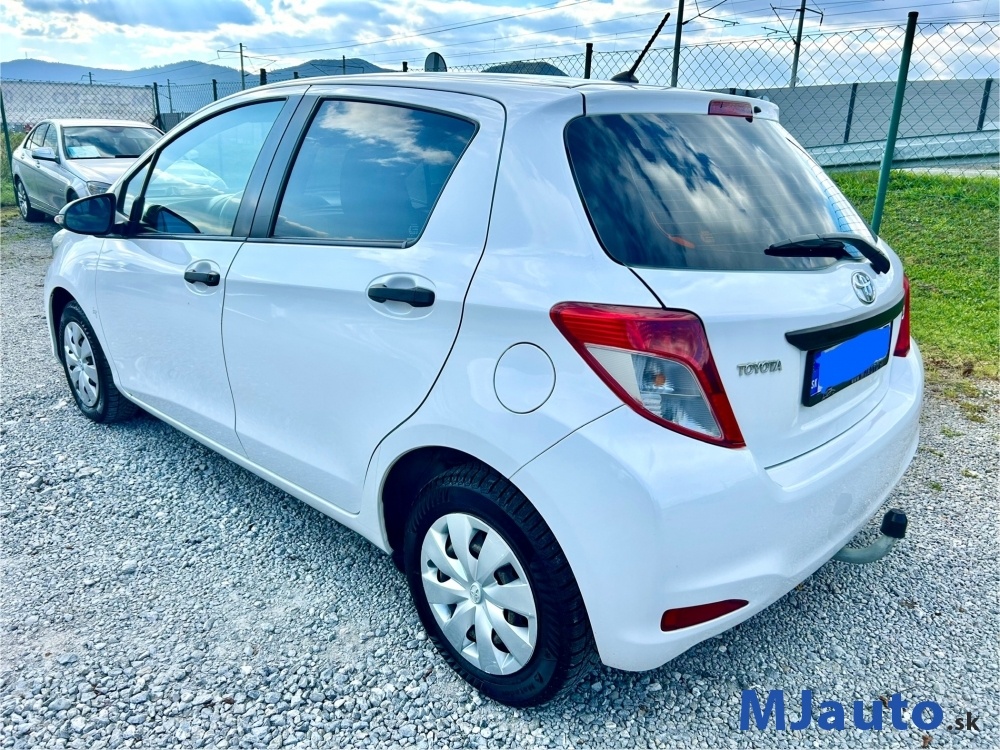Toyota Yaris 1.3i Možná výmena/úver/leasing