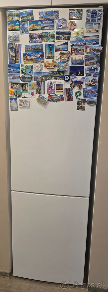 Chladnička s mrazničkou BOSCH