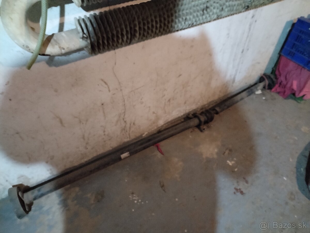 Predám spojovací hriadeľ- kardan na Octaviu 1 combi 4x4