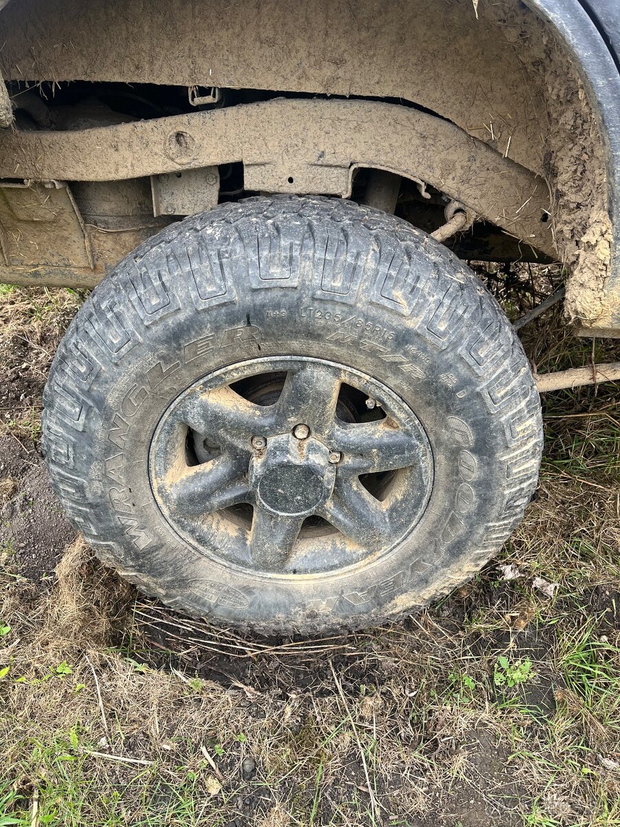 Kolesa na Opel frontera