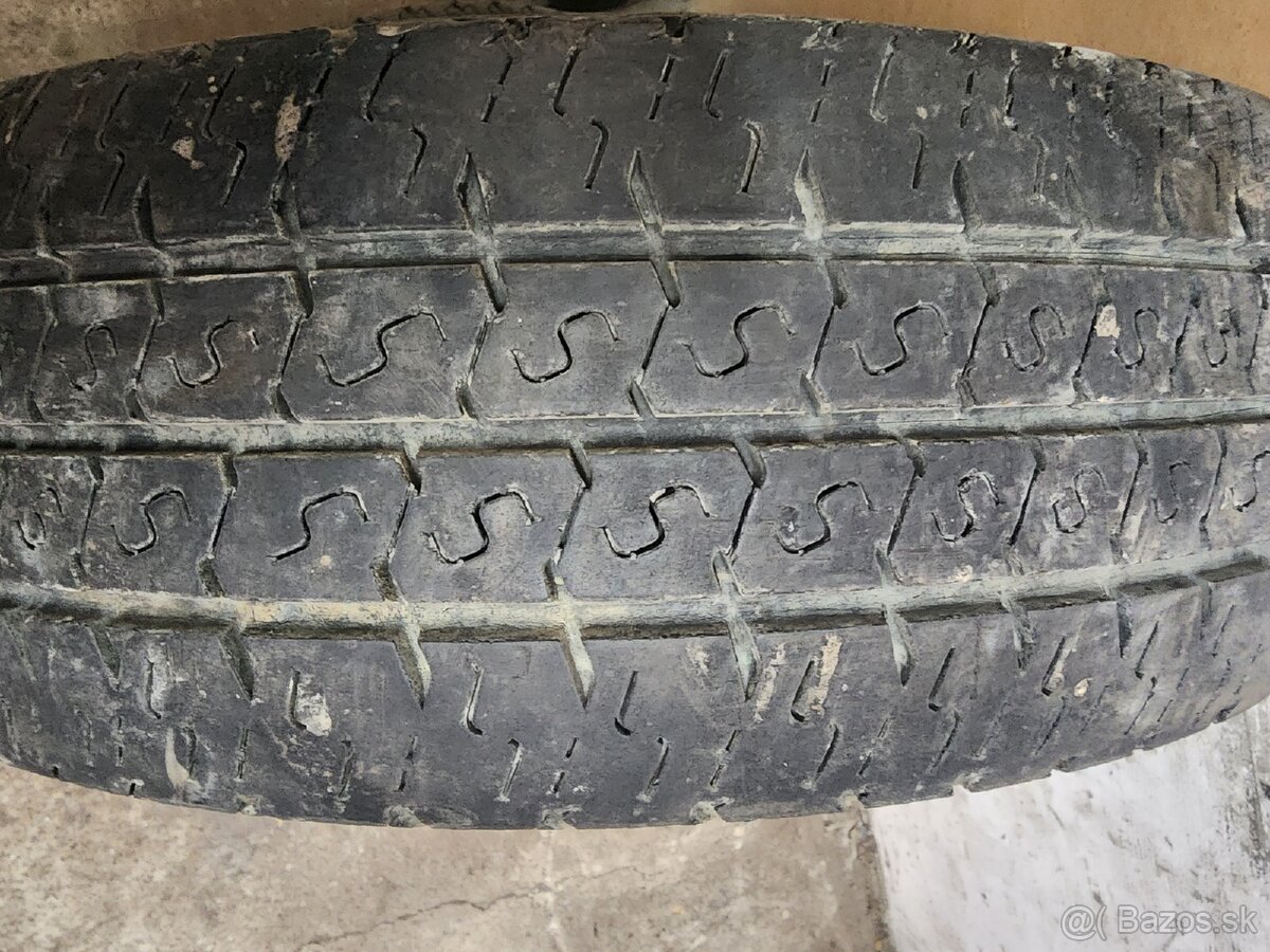 Predám letné pneumatiky 195/65r16c