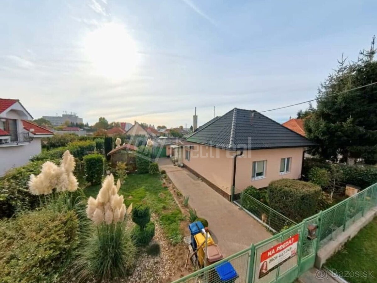 Predaj rodinného domu v Nitre, s pekným pozemkom
