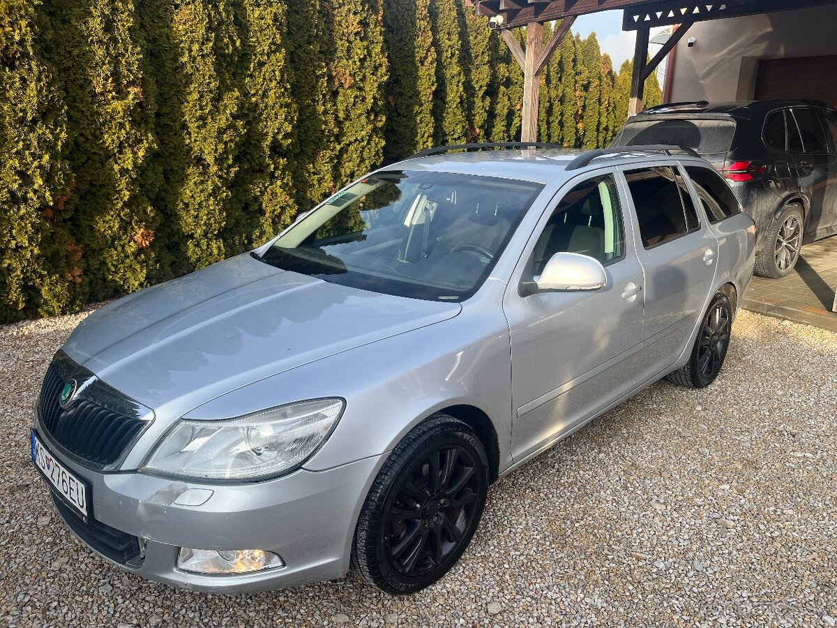 Škoda Octavia Combi 1.6 TDI CR DPF Elegance ICE+