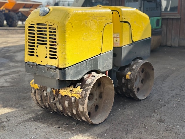 Ježkový válec Wacker Neuson RT82