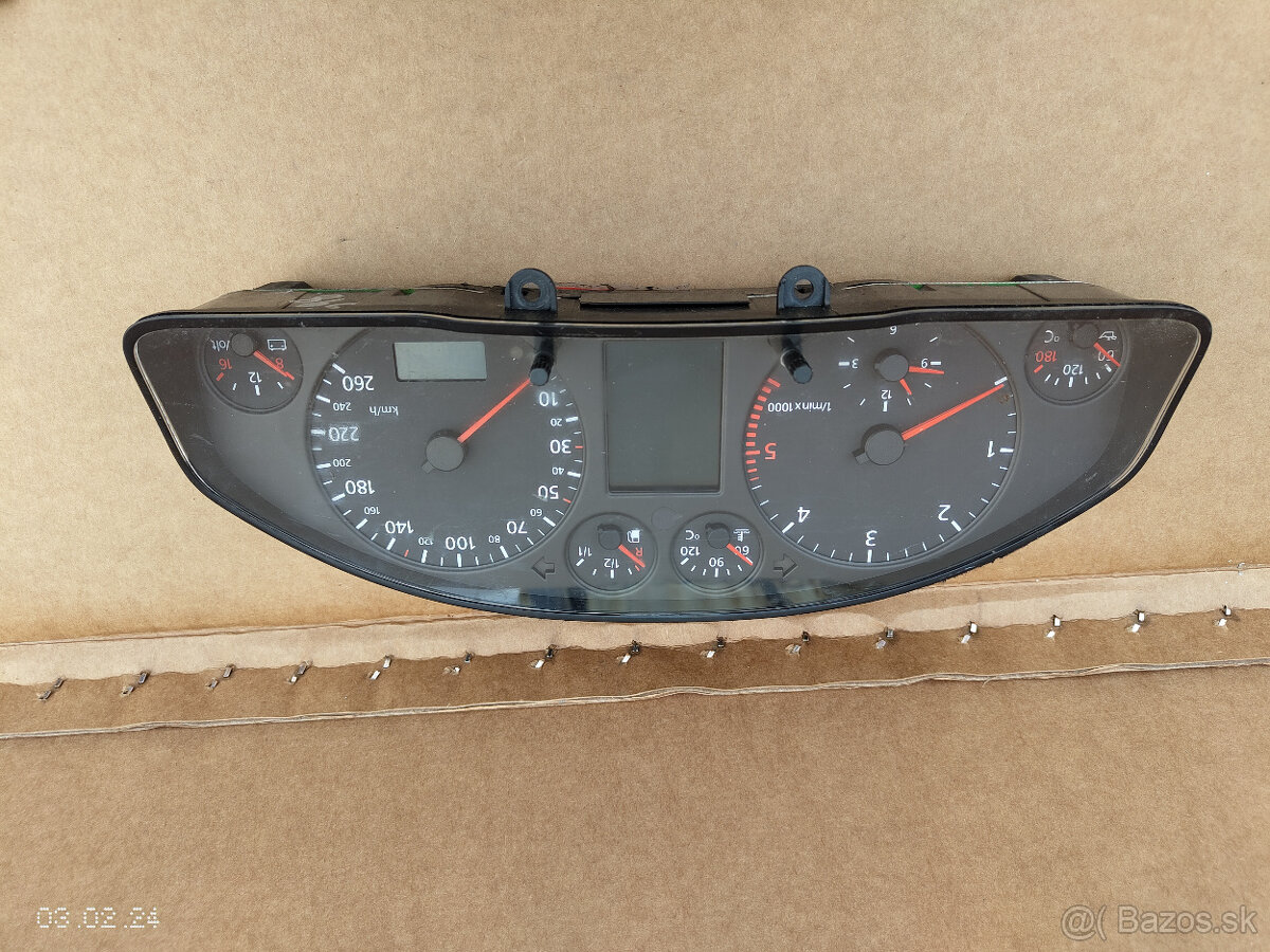 tachometer Audi A6 C5 2.5 TDI 4B0919881