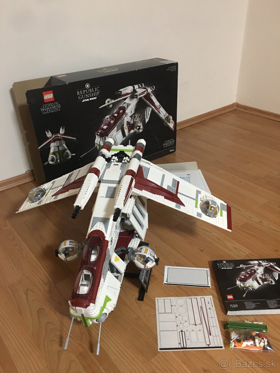 LEGO Star Wars 75309 UCS Republic Gunship